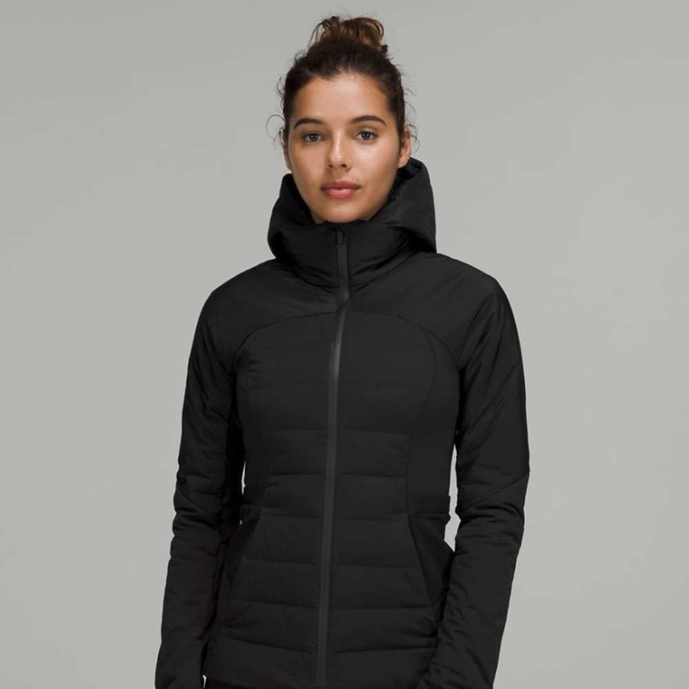 Lululemon Down for It All Jacket sz6 Black